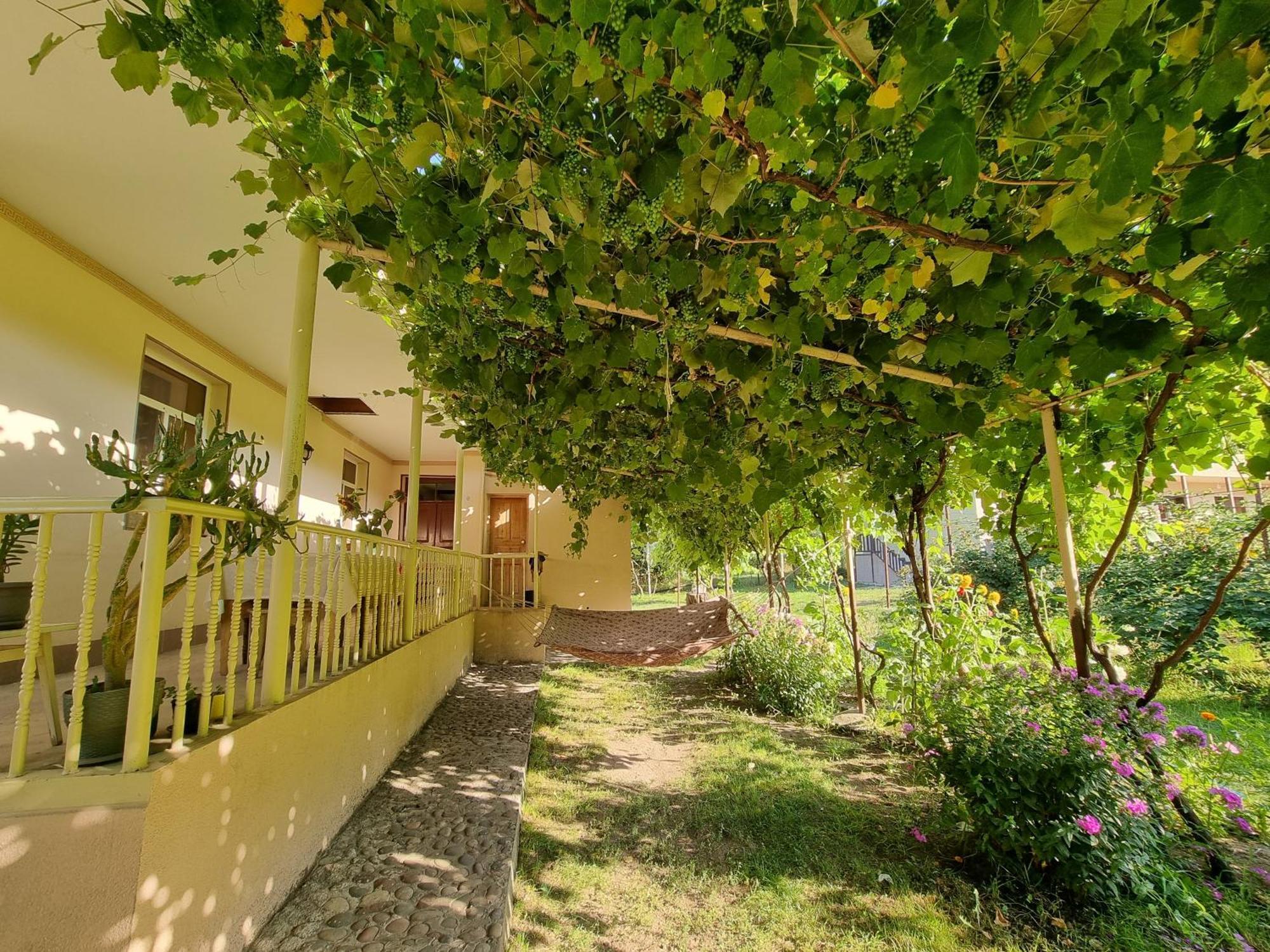 Bee House Hotel Pia Exterior foto